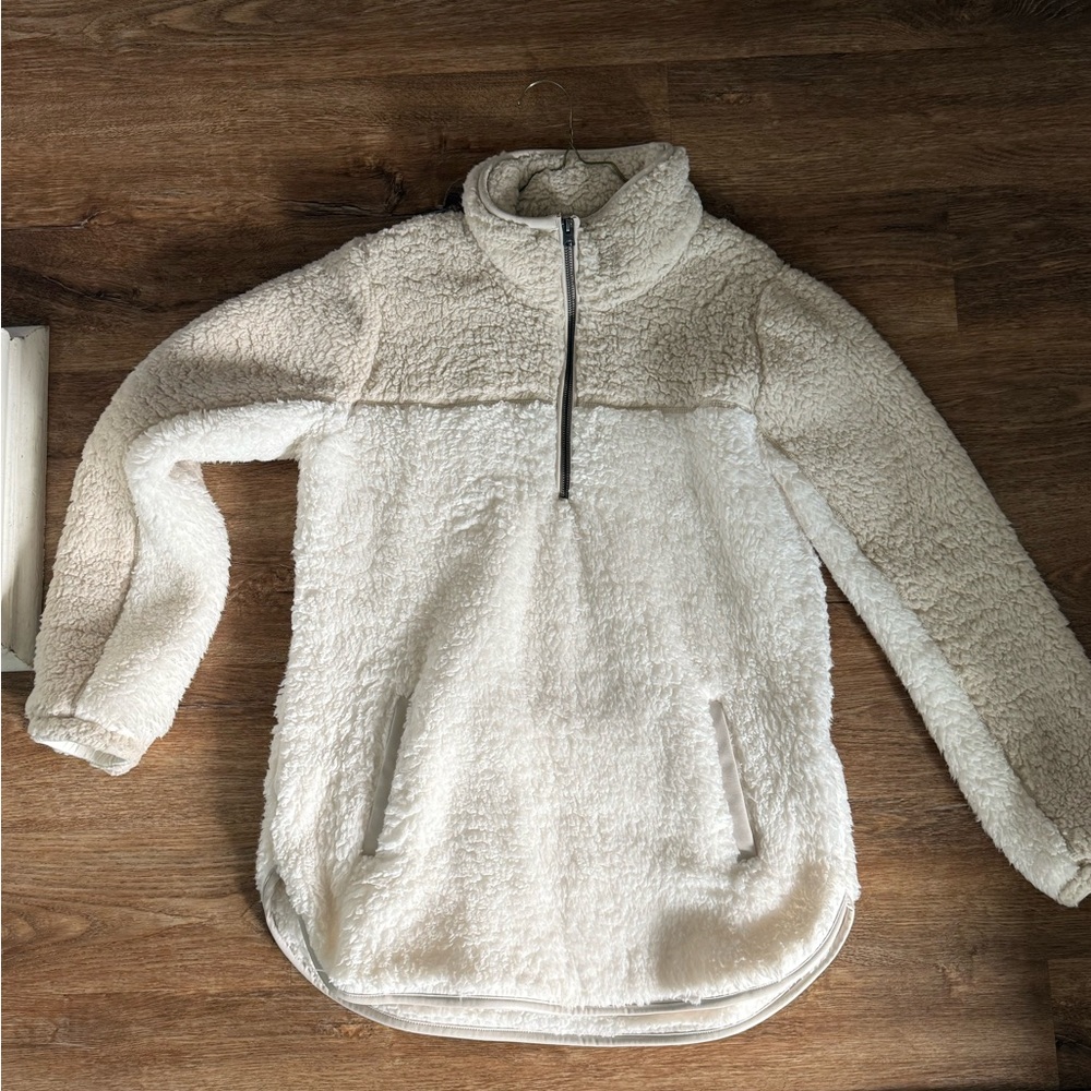 Abercrombie Cozy Cream and Light Tan/Taupe Fleece Women's Half Zip Pullover